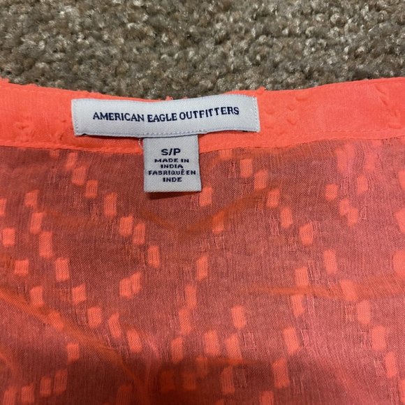 American Eagle Outfitters Women's Size Small Coral Sheer Tank Top VNeck Light - Picture 3 of 10